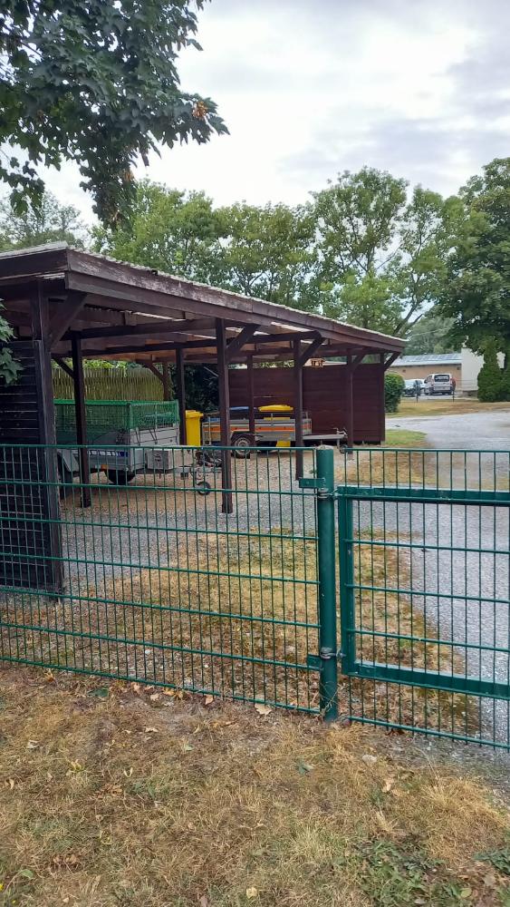 Einraumwohnung mit Duschbad und Abstellraum sucht neuen Eigent�mer